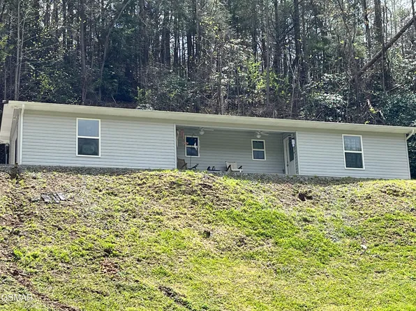 1714 Laurel Ln, Sevierville, TN 37876