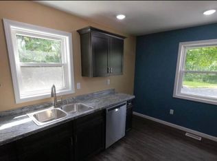 3711 Lenox Ave, Burlington, IA 52601