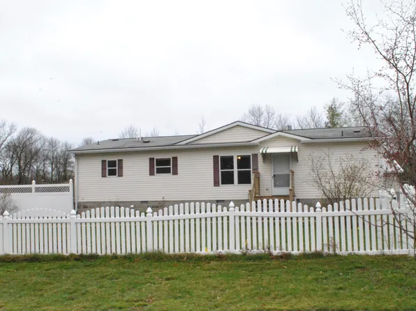 340 E Schubert St, Wahkon, MN 56386