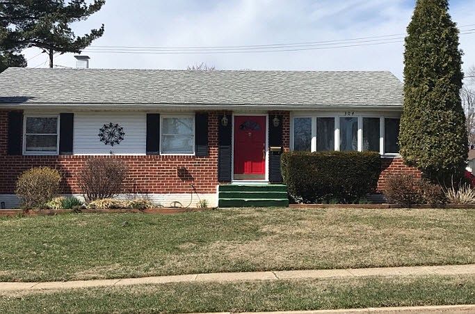 1st image of 304 Academy Ave