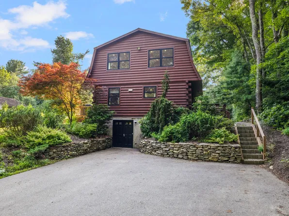 62 Crooked Trail, Woodstock, CT 06281