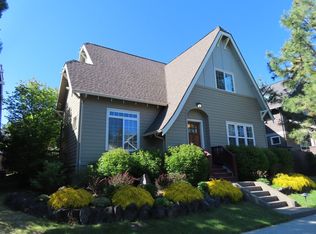 19381 Laurelhurst Way, Bend, OR 97702