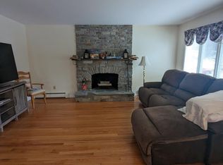 427 Burr St, New Haven, CT 06512