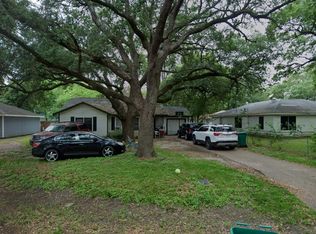1006 E Camp Cir, La Marque, TX 77568