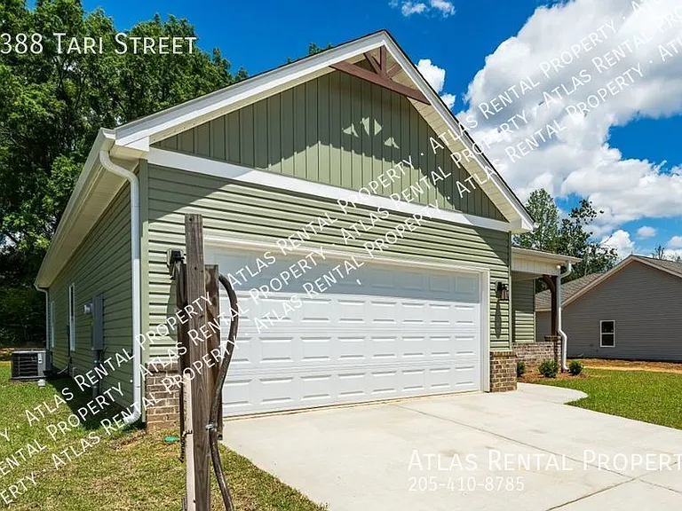4388 Tari St — Photo 2