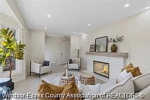 3 bed, $4,800 — Photo 4