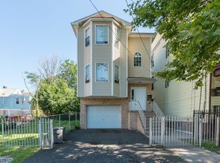 626 15th Ave, Newark, NJ 07103