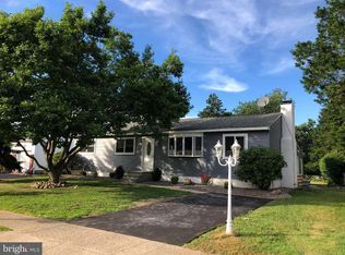 22 Bruno Cres, Hamilton, NJ 08620