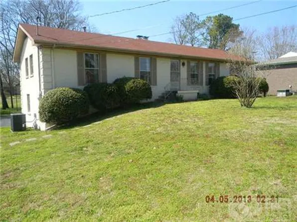 1005 Johnson St, Gallatin, TN 37066