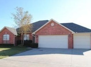 3600 Buckingham Dr, Norman, OK 73072