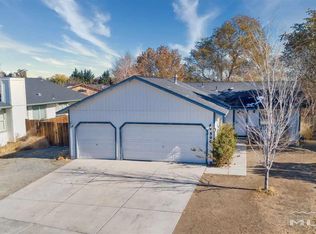 596 Ranch Rd, Fernley, NV 89408