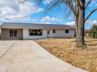 203 Shawnee Rd, Newport, TN 37821