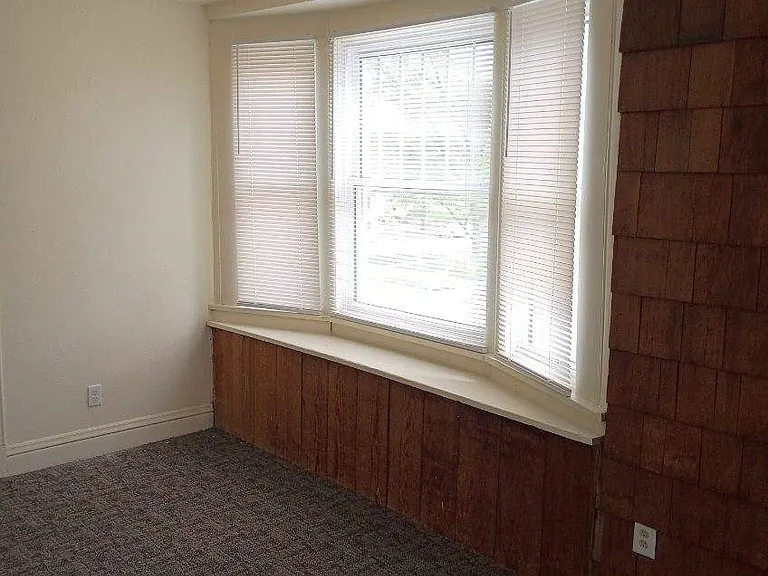 721 N 6th St #5 — Photo 5