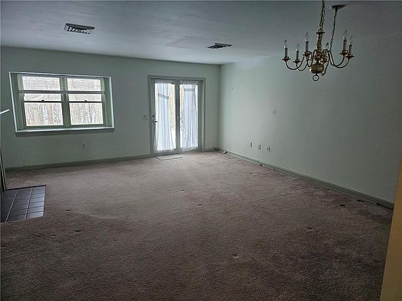 2nd image of 37 Lawton Brook Ln