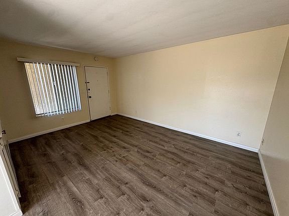 4th image of 5027 Del Monte Ave #6
