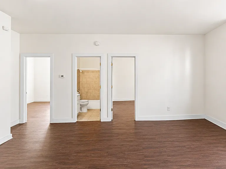 38 Tyler St #2 — Photo 2