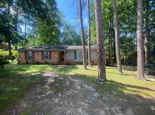 3227 Cliffdale Rd, Fayetteville, NC 28303
