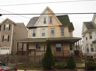 111 W McNeal St, Millville, NJ 08332