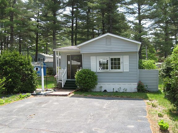 3 Mapleshade front view