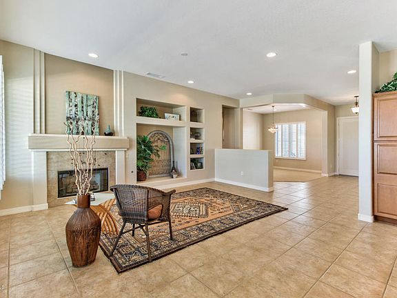 4th image of 19221 N Moondance Ln