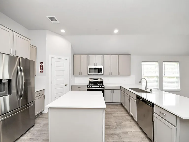 3335 Hackberry Tree Ln — Photo 16