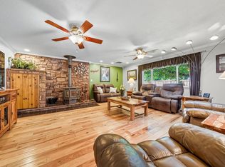 20260 River Valley Dr, Anderson, CA 96007