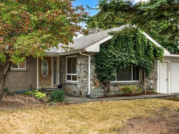 45695 Laura Cres, Chilliwack, BC V2R 3M7