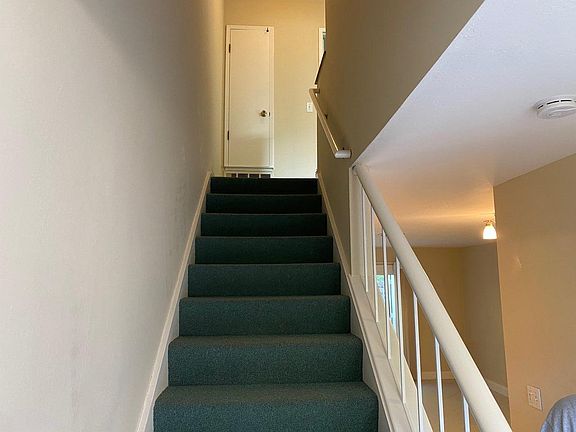 2nd image of 1246 Terra Nova Blvd