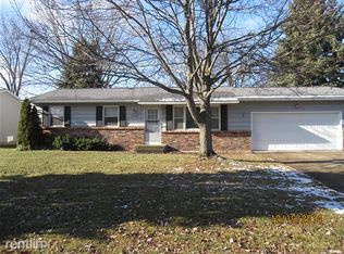 5089 Madison Ave SE, Kentwood, MI 49548