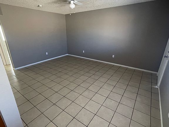 4th image of 1967 Linn Ln APT 2