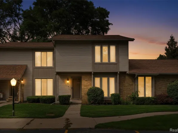 31 Willow Way, Waterford, MI 48328