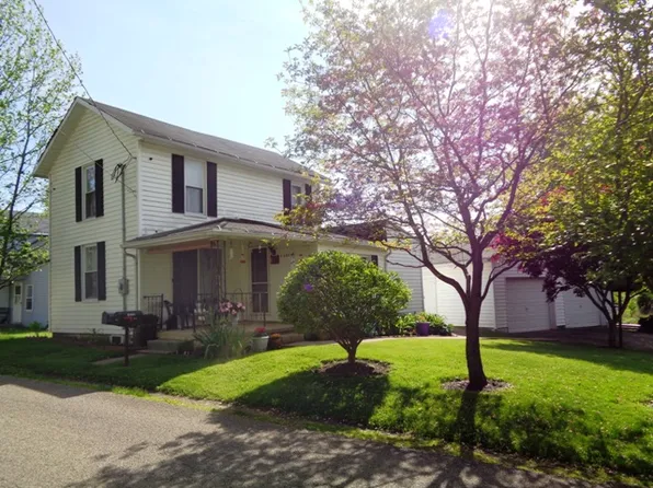 7551 Kellerer Ave SW, Navarre, OH 44662