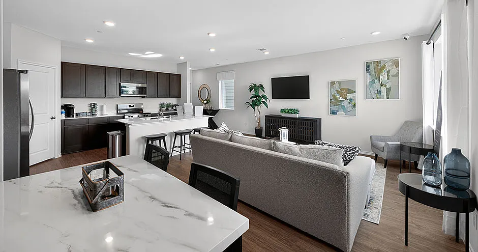 Urbane Duo Townhomes — Photo 2