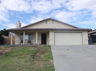 2113 Hillcrest Ave, Rosamond, CA 93560