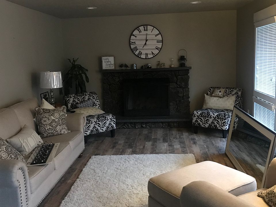 1st image of 5002 S Englewood Dr