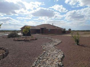36 Meadowland Rd, Alamogordo, NM 88310