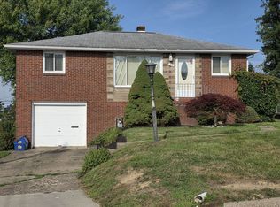 214 Bluemont Dr, West Mifflin, PA 15122