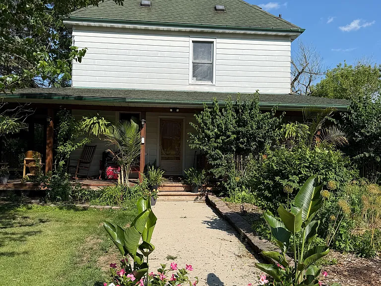 3183 Cemetery Rd — Photo 2