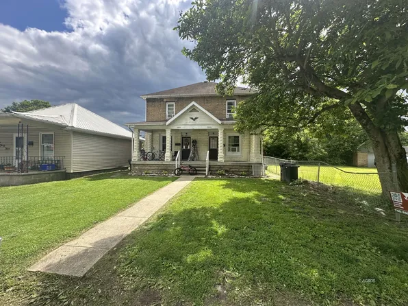 1035/1037 Poplar St, Nelsonville, OH 45764