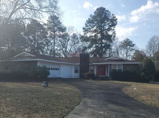 205 Gilchrist Dr, Warner Robins, GA 31093
