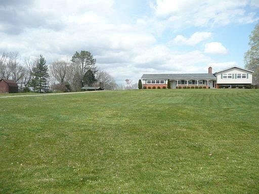 5th image of 5705 Pollock Ln