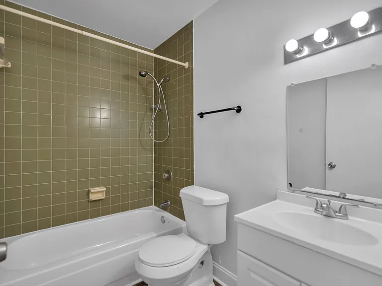5850 Peregrine Ave #C10 — Photo 27