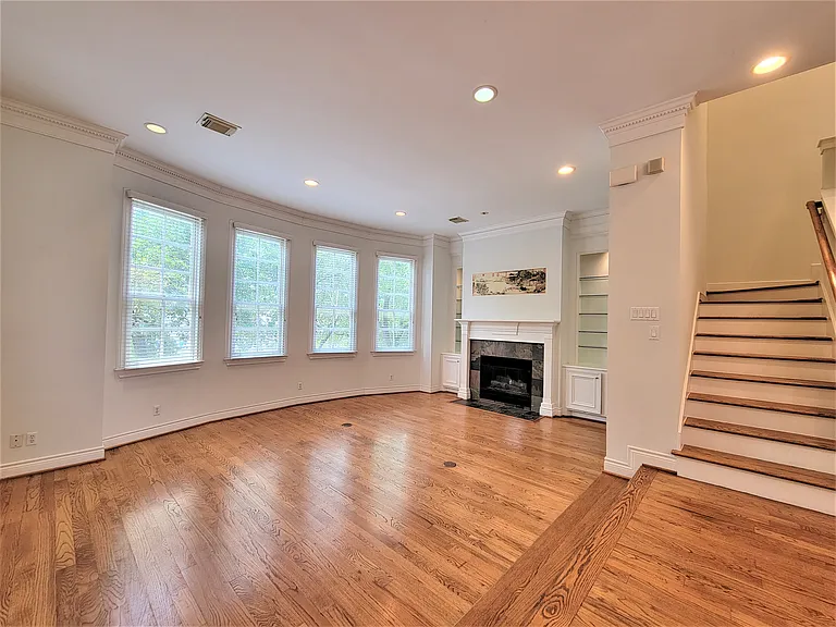 living room_06292022