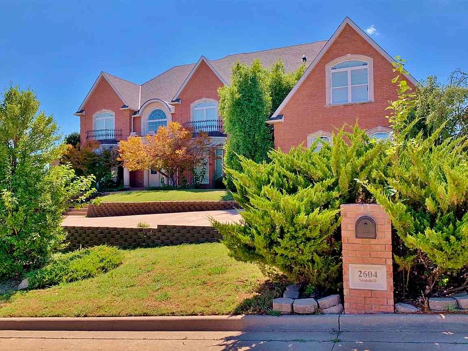 1st image of 2604 NW Stone Hill Dr