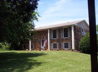 272 New Cut Rd, Bowling Green, KY 42103