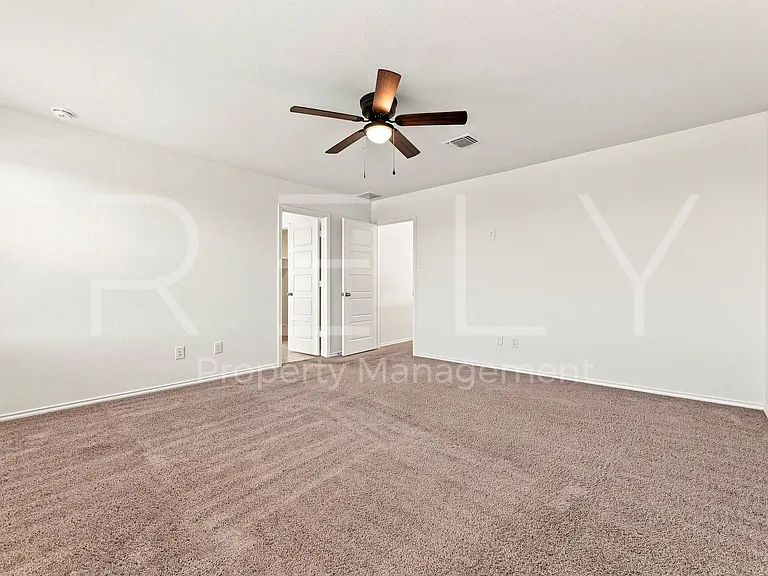 521 Colonel McNally Cv — Photo 24