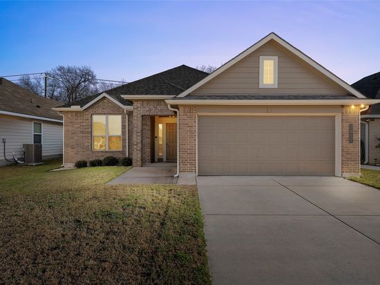 3917 S Fork Ranch Rd, Waco, TX 76705