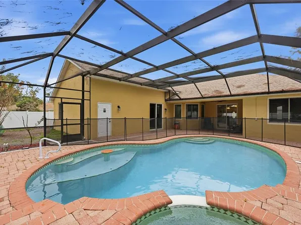 57 Pickering Dr, Palm Coast, FL 32164