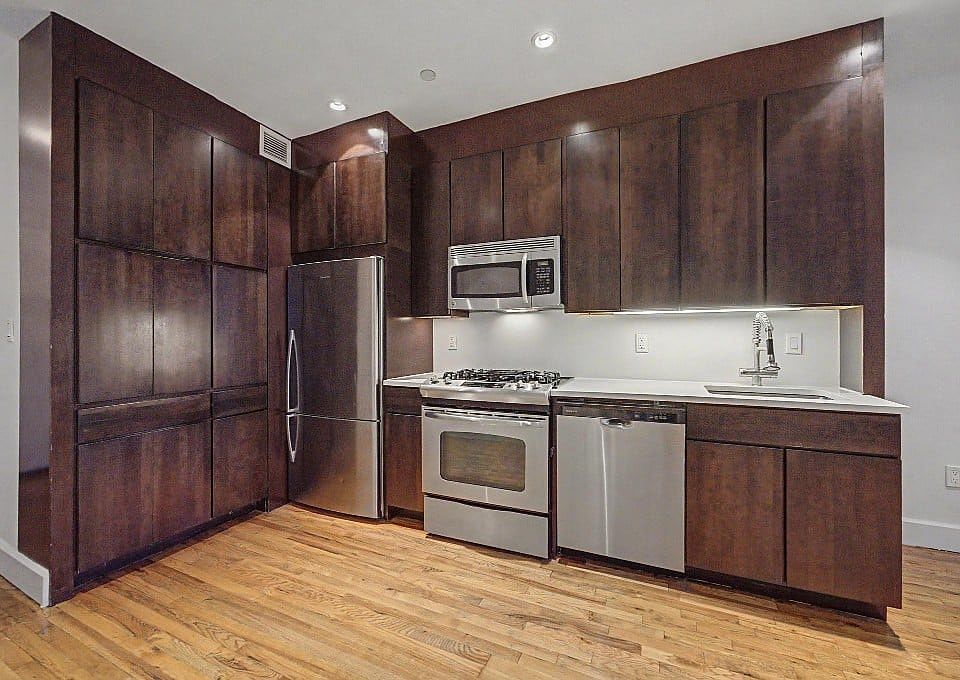 1st image of 156 Prince St APT 2B