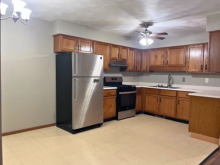 5215 W Harp Hollow Rd — Photo 9